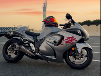 سوزوكي  هايبوزا -  2019 - اللون رمادي