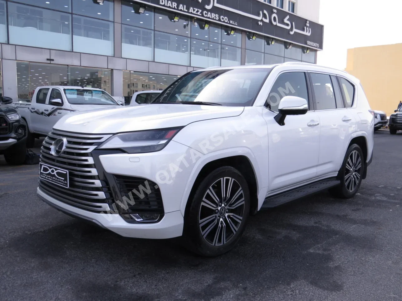 Lexus LX 600 Luxury 2022 Automatic 124,000 Km 6 Cylinder Four Wheel Drive (4WD) SUV White