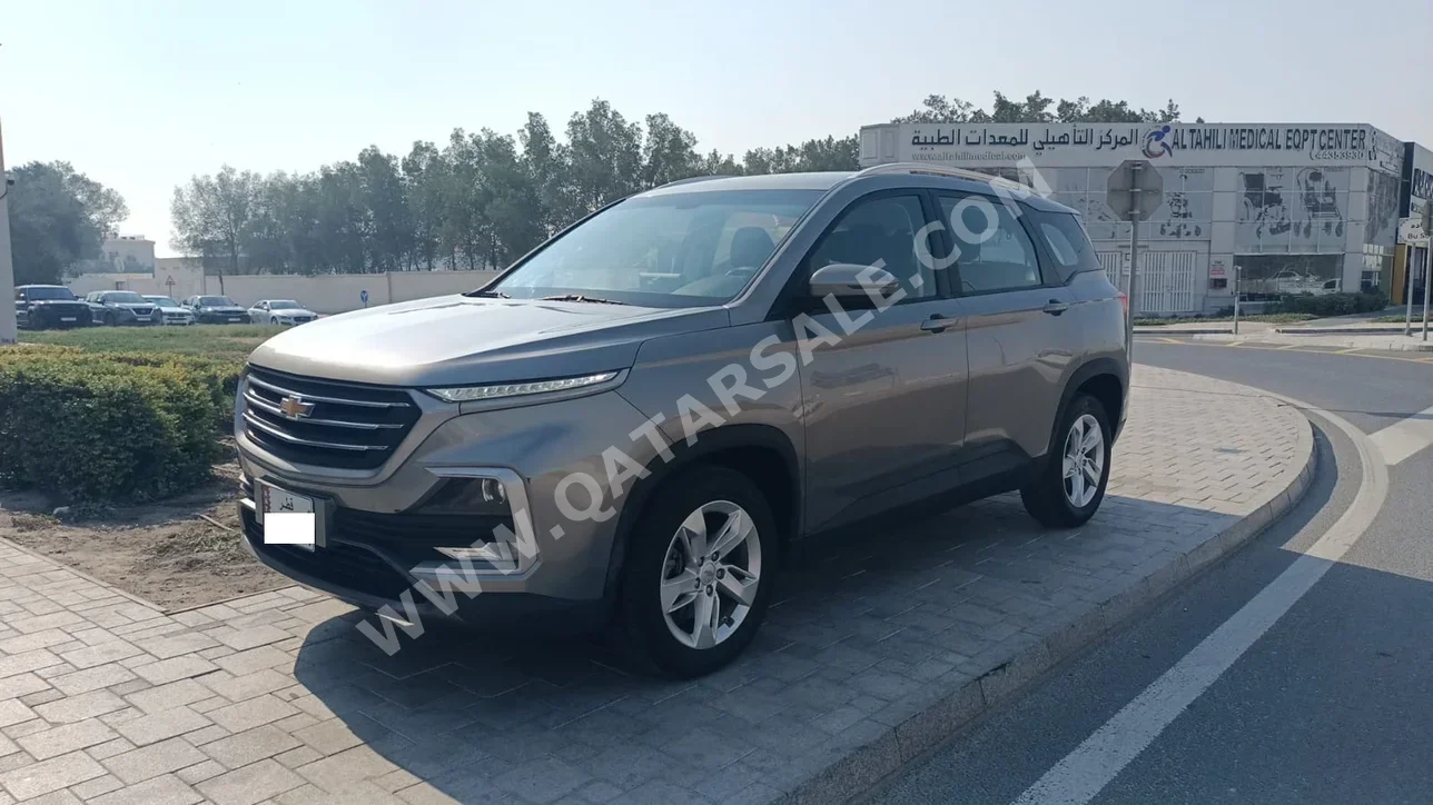 Chevrolet Captiva 2022 Automatic 113,000 Km 4 Cylinder Front Wheel Drive (FWD) SUV Gold