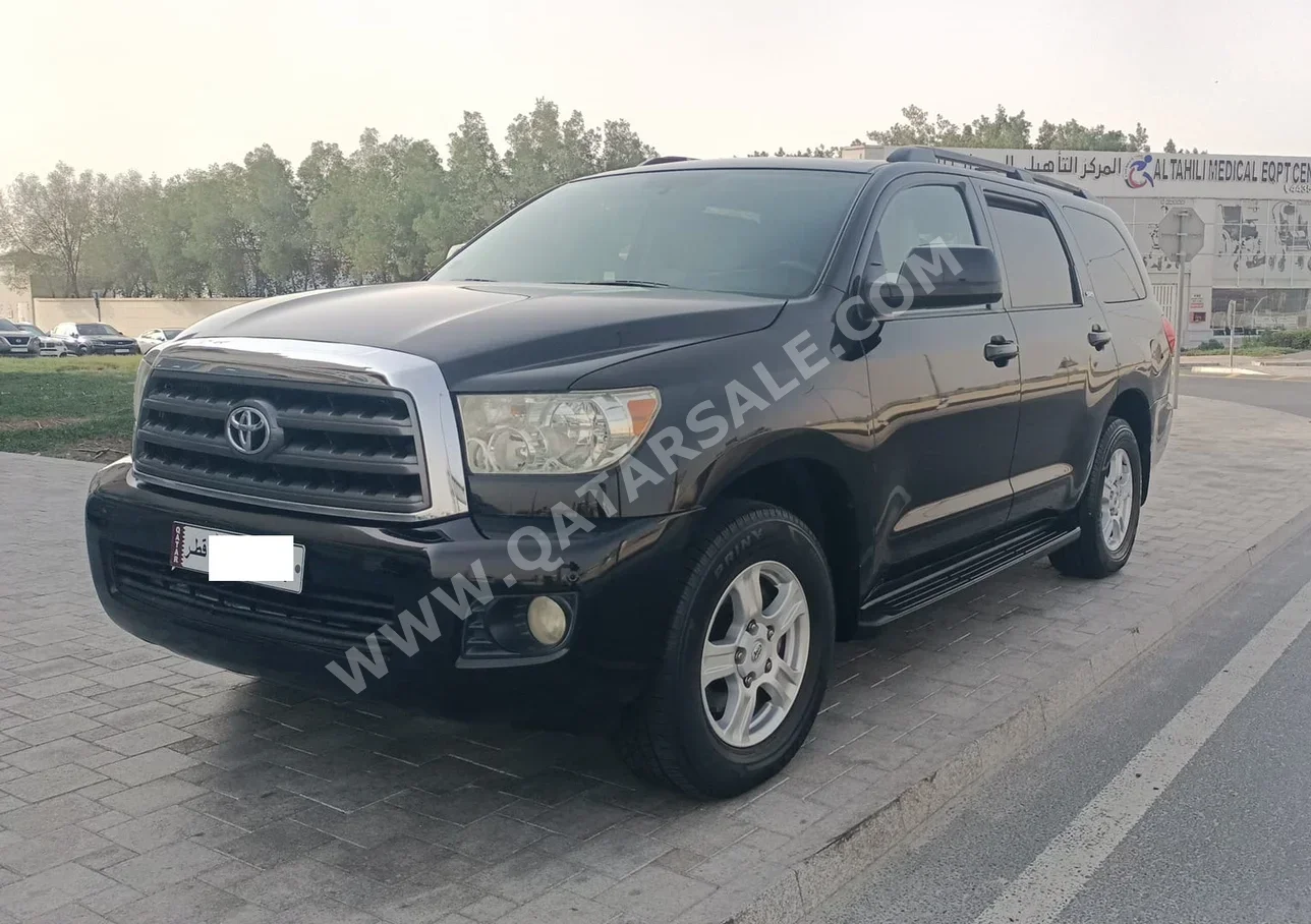 Toyota Sequoia SR5 2014 Automatic 250,000 Km 8 Cylinder Four Wheel Drive (4WD) SUV Black