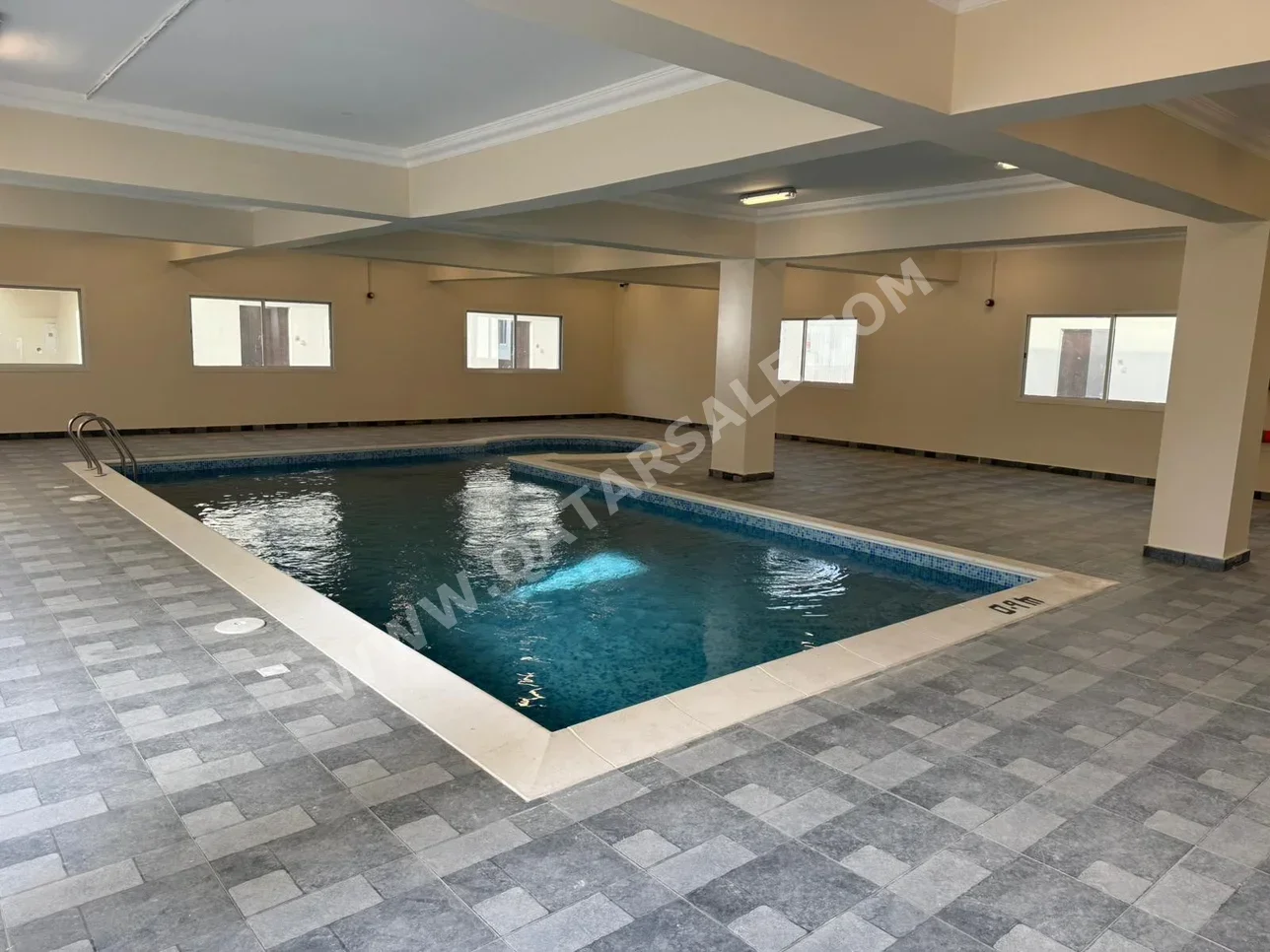 Family Residential  - Not Furnished  - Al Daayen  - Al Khisah  - 6 Bedrooms