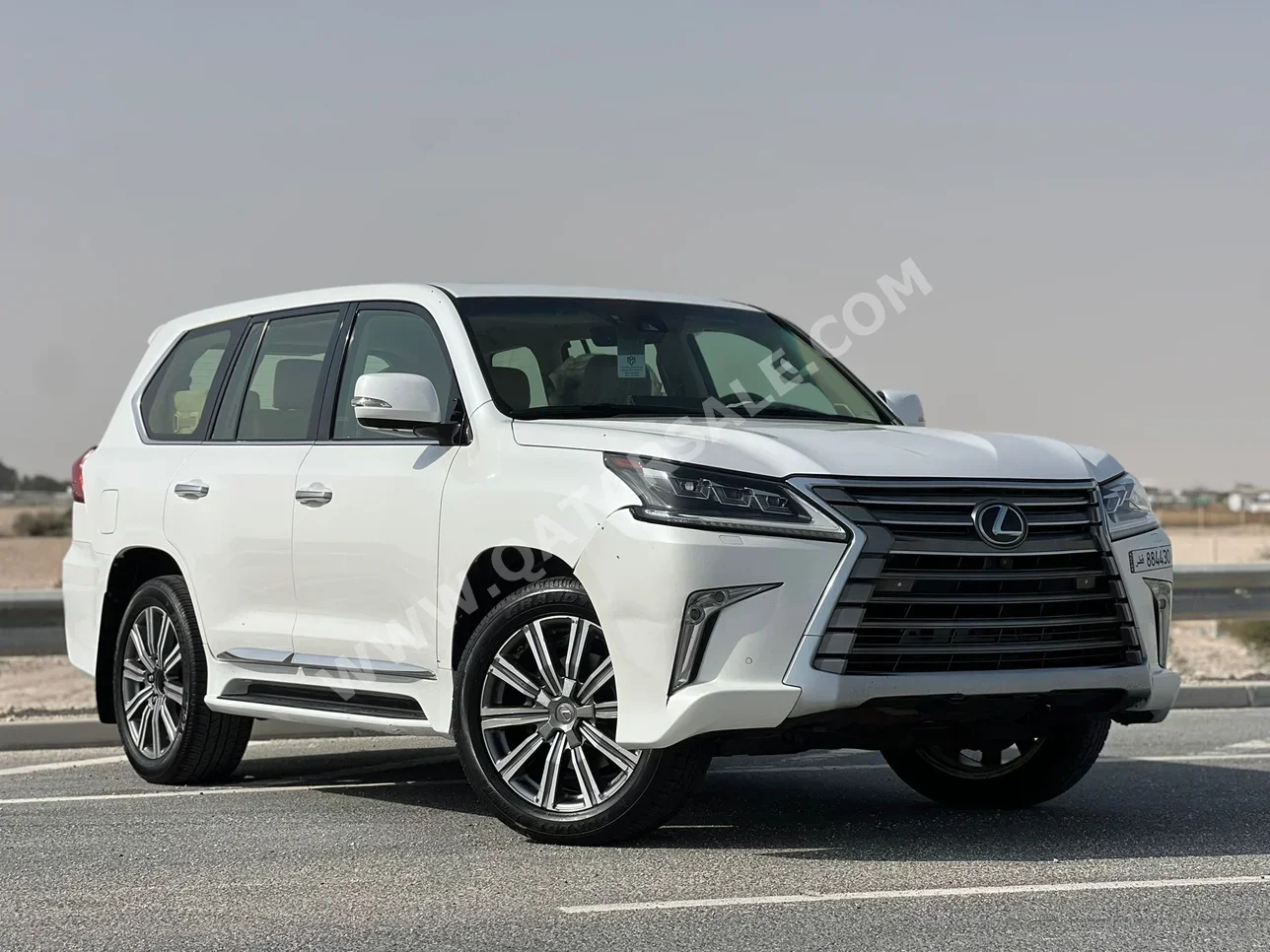 لكزس  ال اكس  570  2016  اوتوماتيك  449,000 كم  8 سلندر  دفع رباعي  اس يو في  أبيض