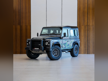 لاند روفر  ديفيندر  90 ادفينجر  2016  عادي  29,000 كم  4 سلندر  دفع كلي مستمر  كلاسك  رمادي غامق