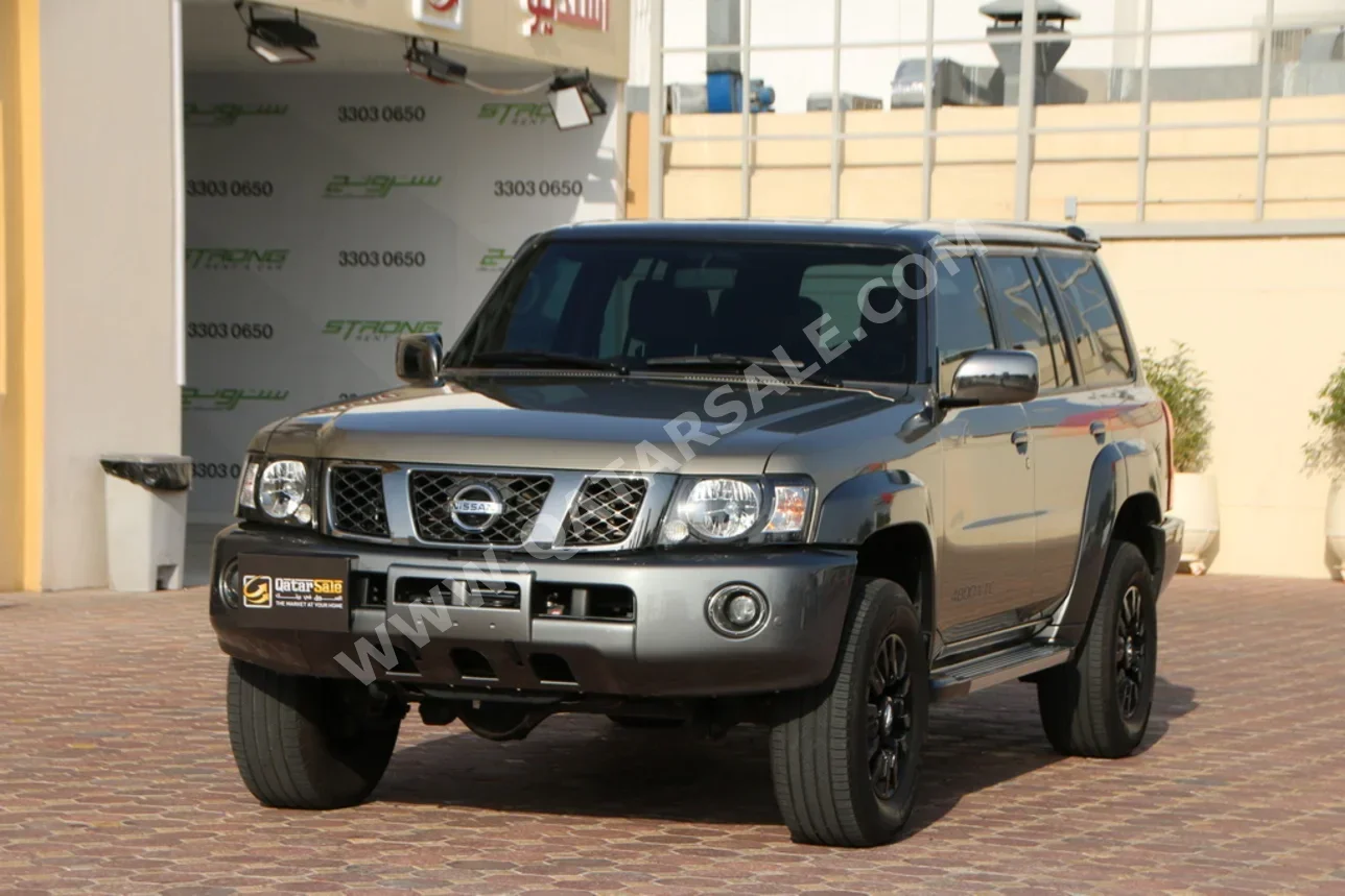 نيسان  باترول  سوبر سفاري  2019  اوتوماتيك  75,000 كم  6 سلندر  دفع رباعي  اس يو في  ذهبي