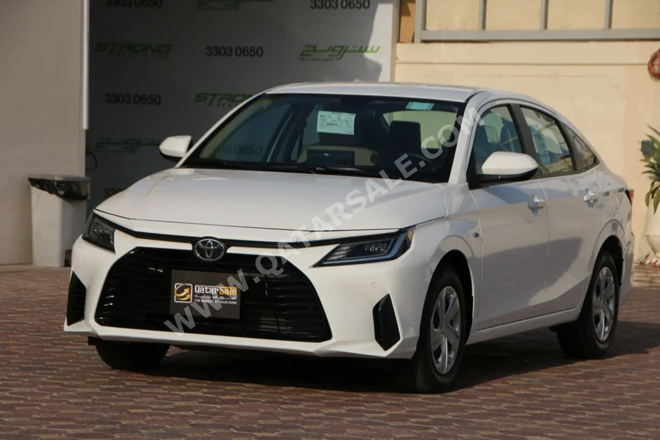 Toyota Yaris 2026 Automatic 40 Km 4 Cylinder Front Wheel Drive (FWD) Sedan White With Warranty