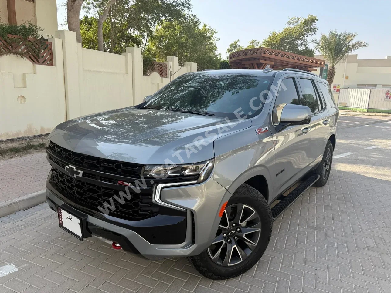 شفروليه تاهو زد 71 2023 اوتوماتيك 20,000 كم 8 سلندر دفع رباعي اس يو في رمادي تحت الضمان
