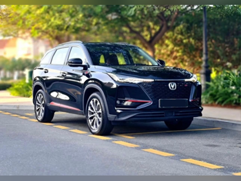 Changan  CS  75 Plus  2022  Automatic  89,000 Km  4 Cylinder  Front Wheel Drive (FWD)  SUV  Black  With Warranty