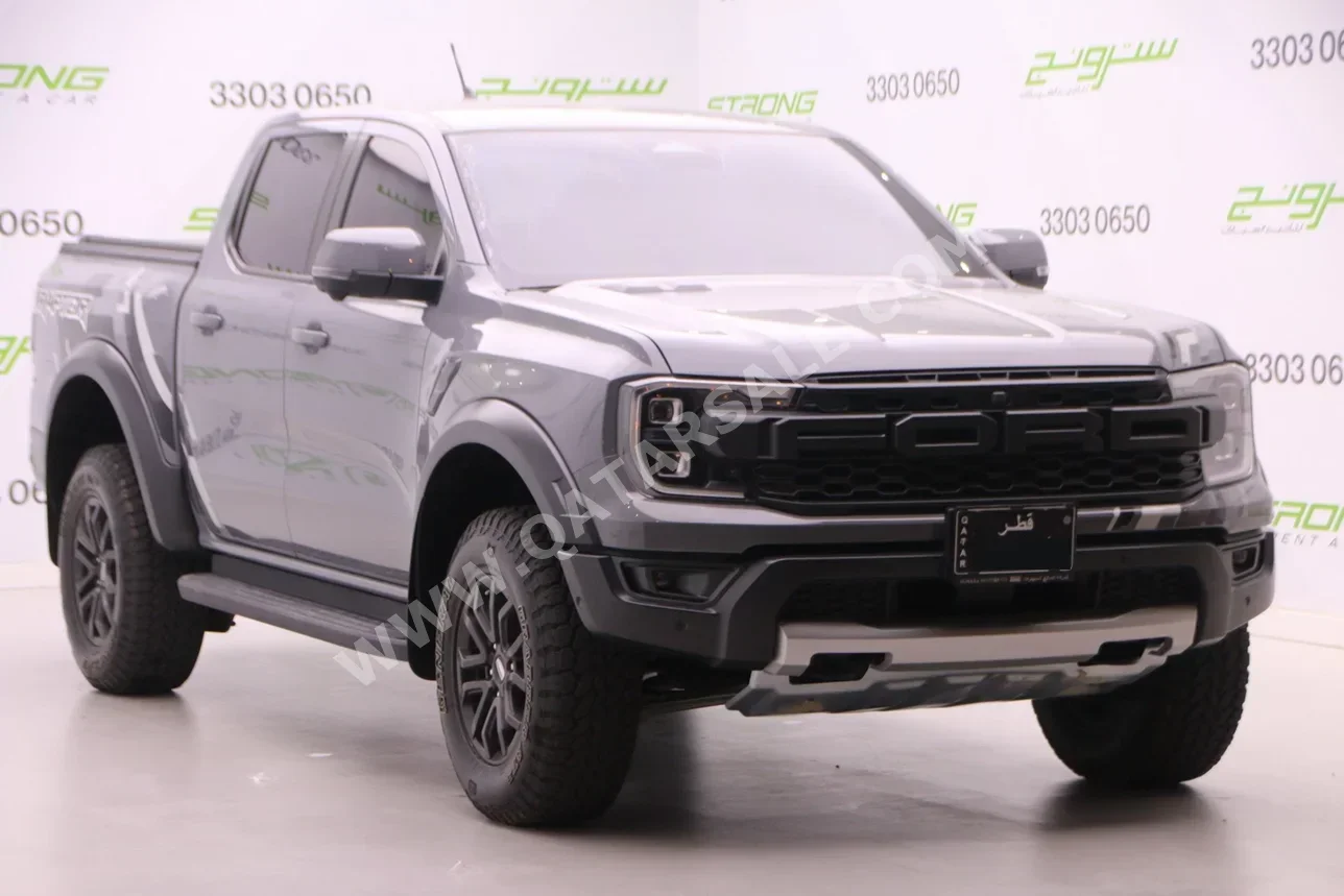 فورد  رابتر  2023  اوتوماتيك  48,000 كم  6 سلندر  دفع رباعي  بيكب  رمادي  تحت الضمان