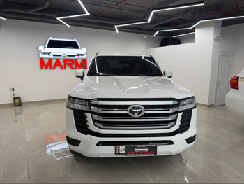 Toyota  Land Cruiser  GXR  2023  Automatic  69,000 Km  6 Cylinder  Four Wheel Drive (4WD)  SUV  White  With Warranty