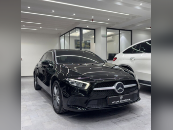 Mercedes-Benz  A-Class  200  2019  Automatic  95,000 Km  4 Cylinder  Front Wheel Drive (FWD)  SUV  Black