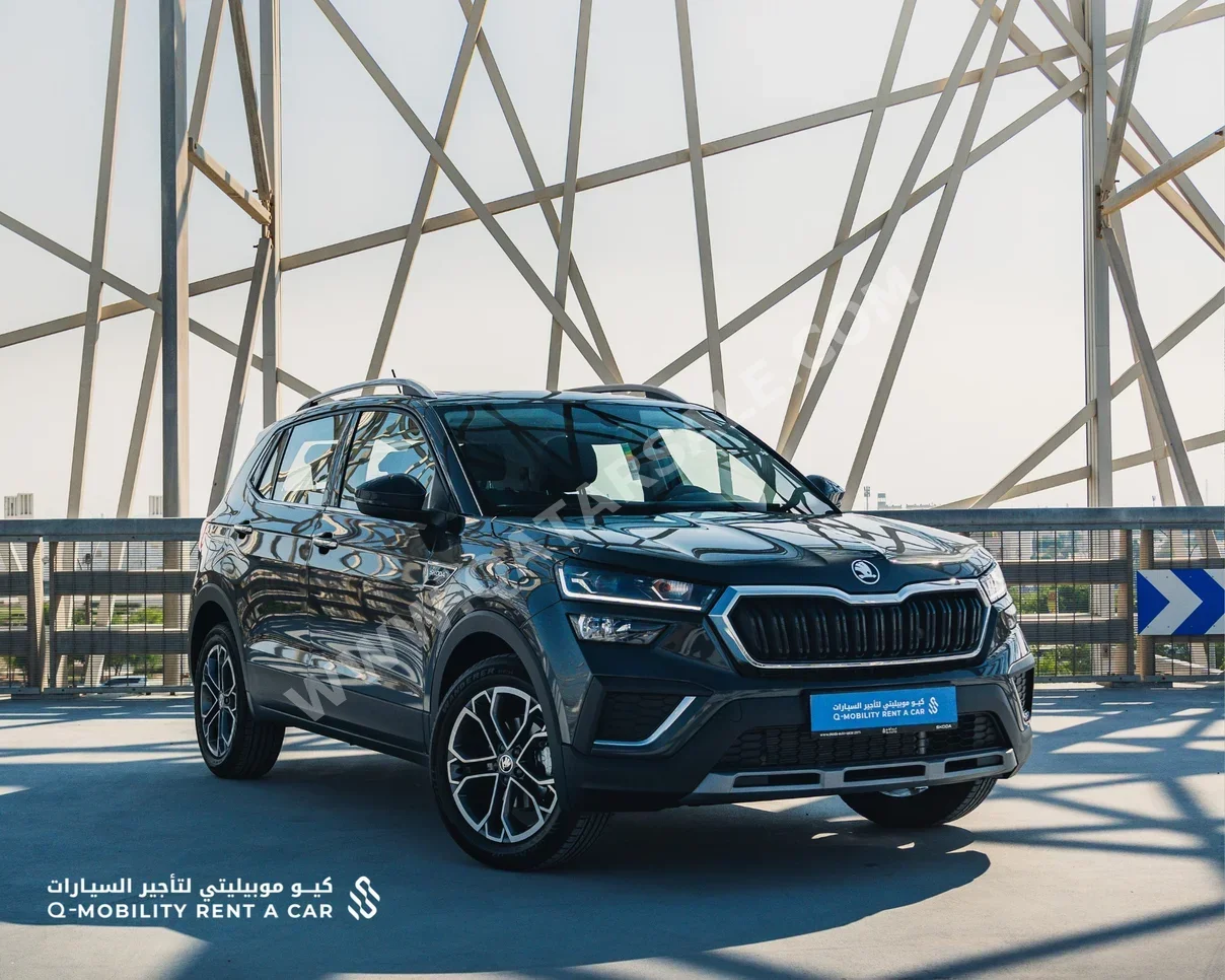 Skoda  Kushaq  4 Cylinder  SUV 2x4  Blue  2025
