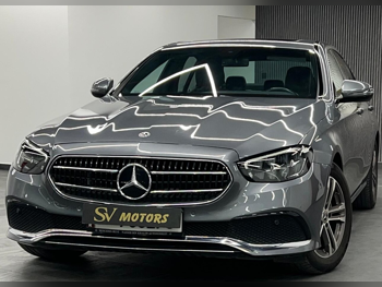Mercedes-Benz  E-Class  200  2023  Automatic  58,000 Km  4 Cylinder  Rear Wheel Drive (RWD)  Sedan  Gray  With Warranty