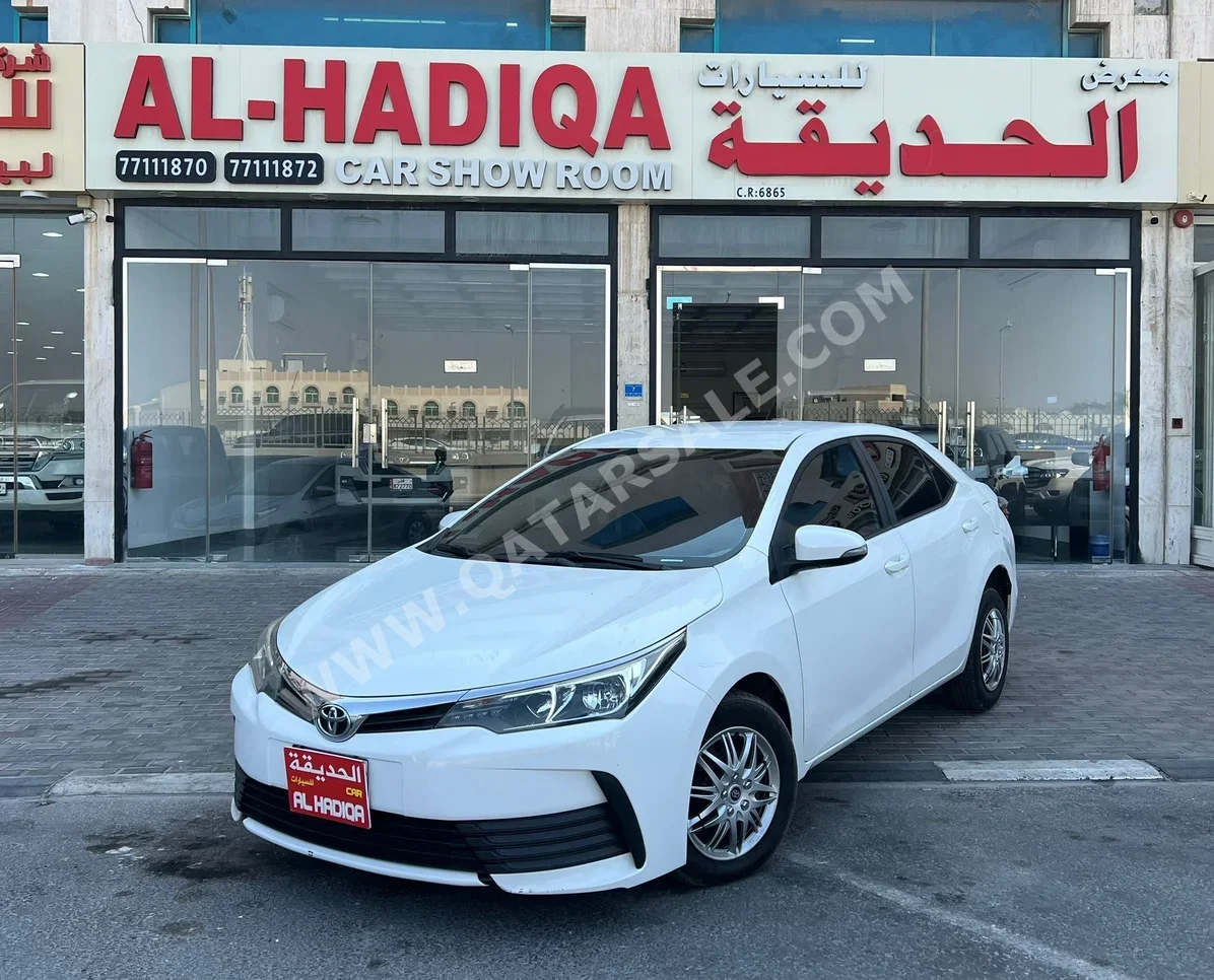 Toyota  Corolla  XLI  2017  Automatic  84,000 Km  4 Cylinder  Front Wheel Drive (FWD)  Sedan  White