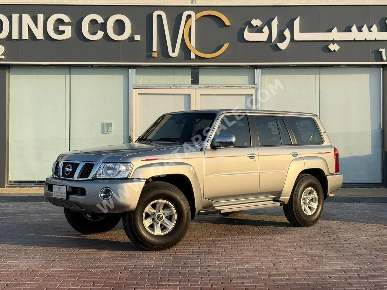 Nissan  Patrol  Safari  2024  Manual  1,000 Km  6 Cylinder  Four Wheel Drive (4WD)  SUV  Silver  With Warranty