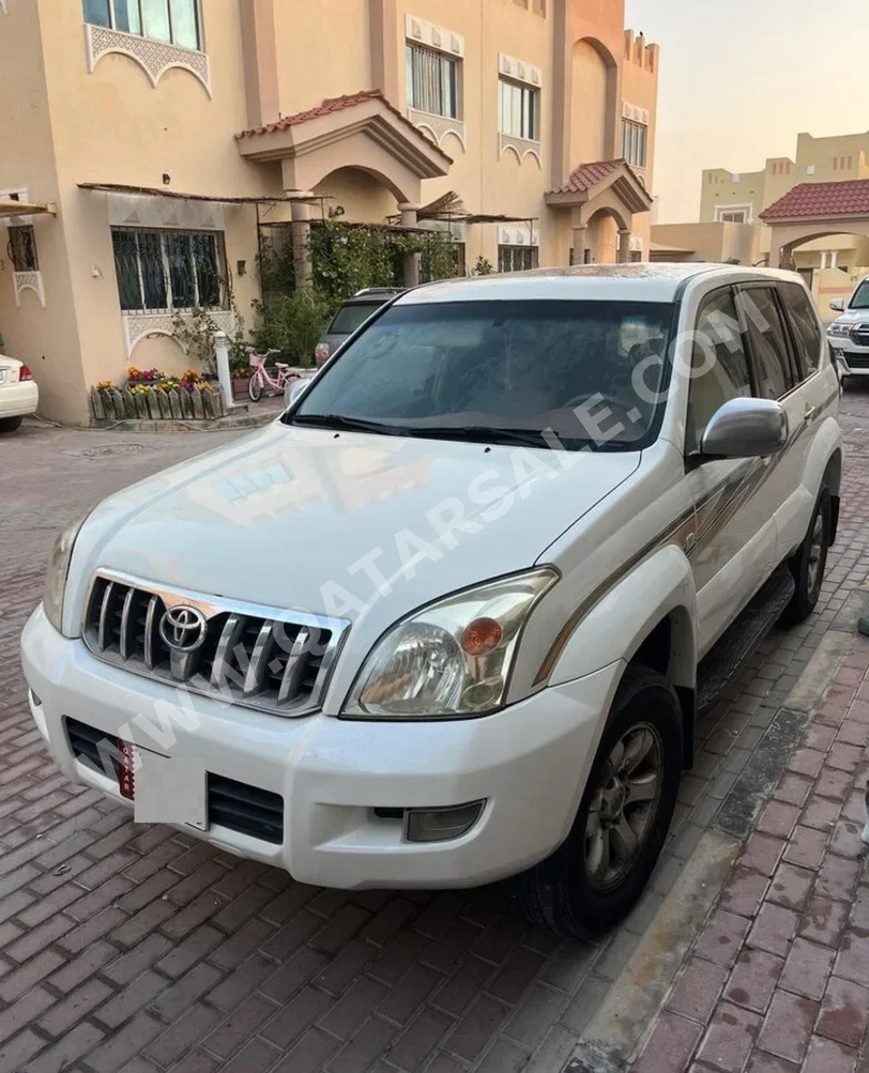 تويوتا  برادو  جي اكس  2005  اوتوماتيك  210,000 كم  4 سلندر  اس يو في  أبيض