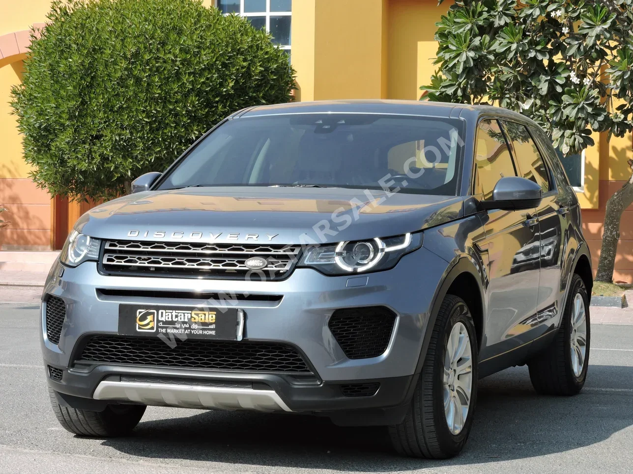 Land Rover  Discovery  Sport  2019  Automatic  100,000 Km  4 Cylinder  All Wheel Drive (AWD)  SUV  Blue
