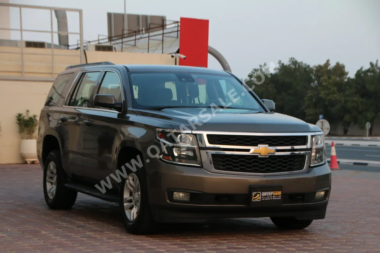 Chevrolet  Tahoe  2017  Automatic  180,000 Km  8 Cylinder  Four Wheel Drive (4WD)  SUV  Brown