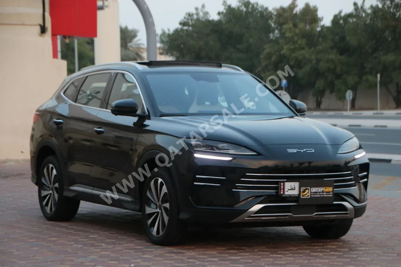 BYD  Song L  2025  Automatic  2,000 Km  4 Cylinder  Four Wheel Drive (4WD)  SUV  Black  With Warranty