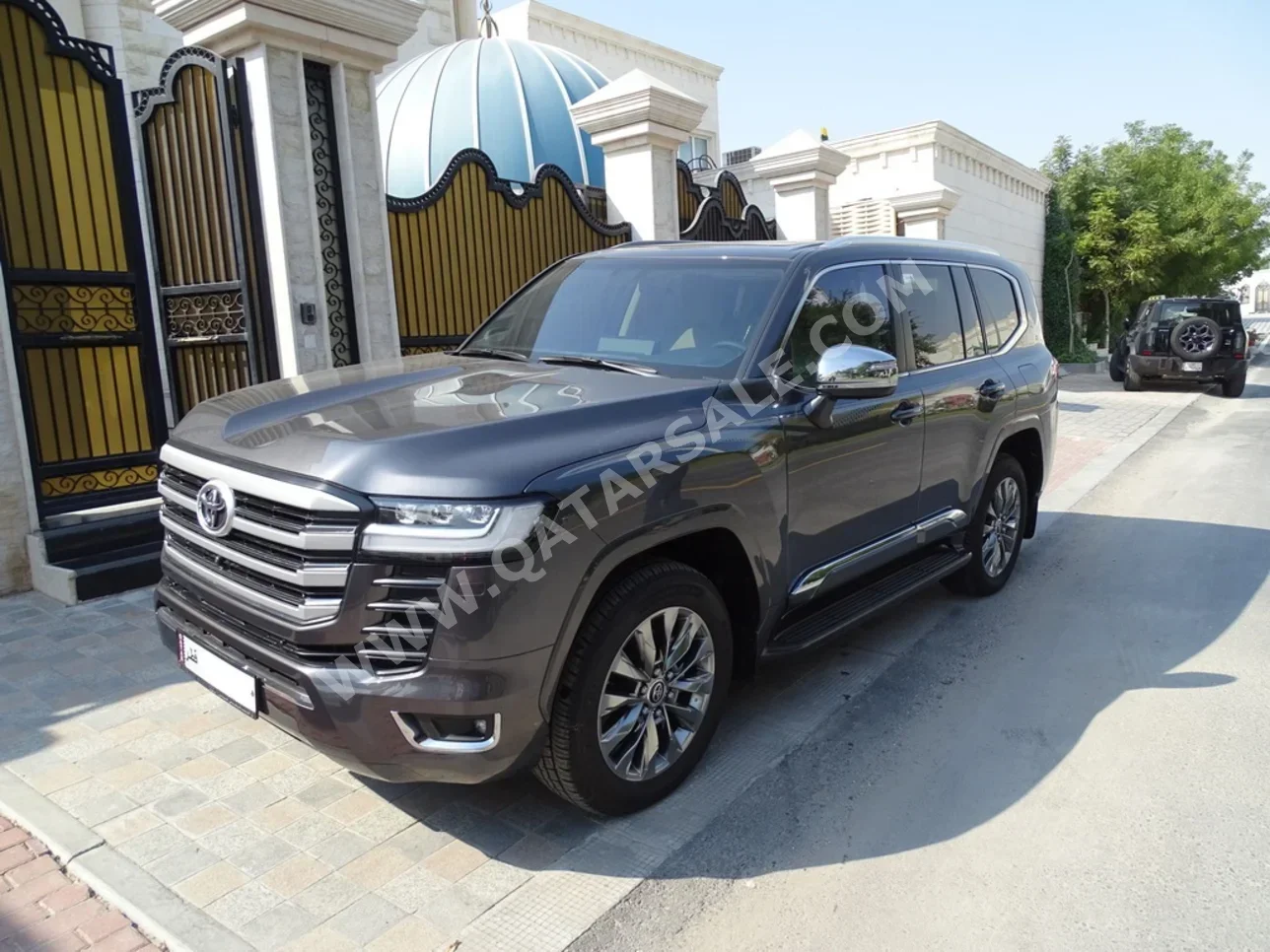 Toyota  Land Cruiser  VX Twin Turbo  2025  Automatic  400 Km  6 Cylinder  Four Wheel Drive (4WD)  SUV  Gray  With Warranty