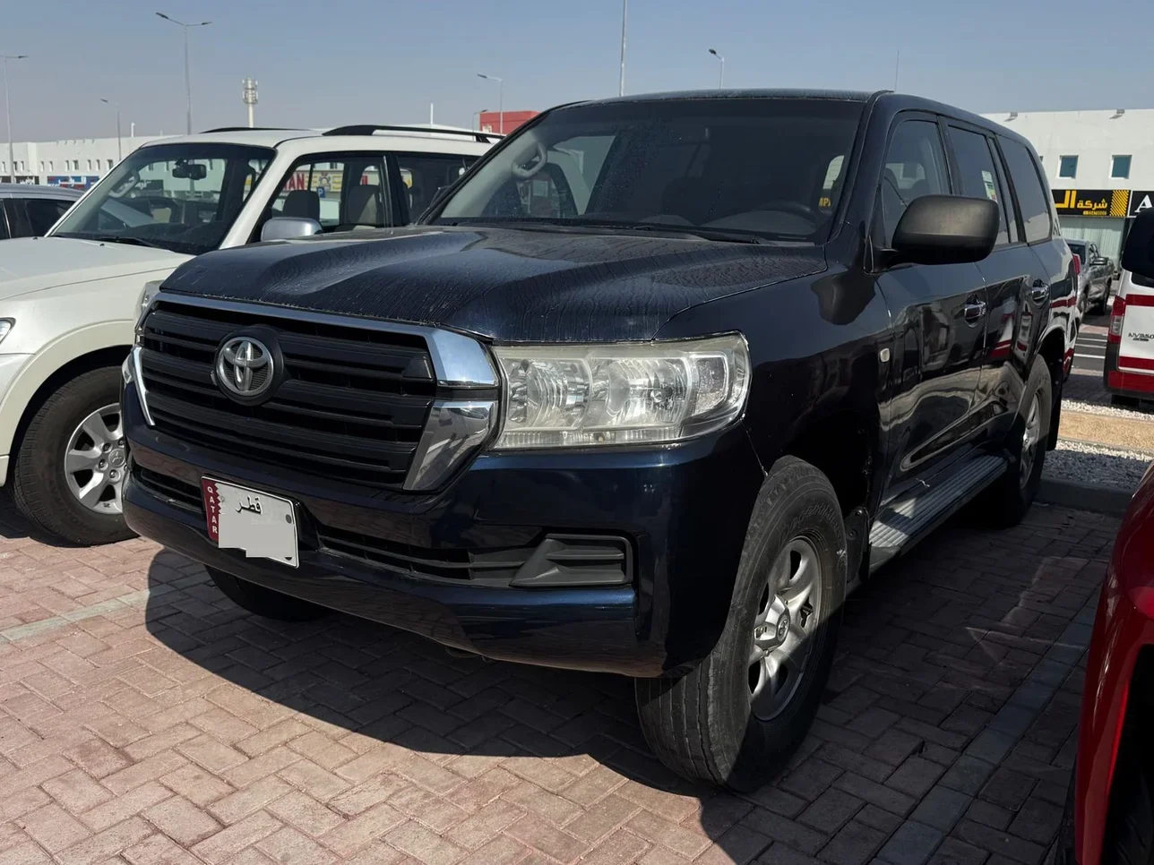 تويوتا  لاند كروزر  جي  2013  عادي  330,000 كم  6 سلندر  دفع رباعي  اس يو في  أسود