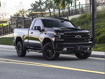 شفروليه  سلفرادو  ال تي  2021  اوتوماتيك  107,000 كم  8 سلندر  دفع رباعي  بيكب  أسود  تحت الضمان