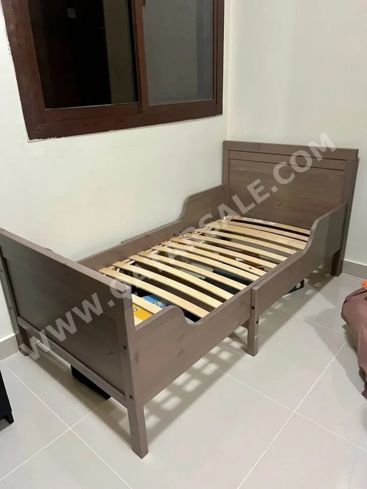أسّرة الأطفال - سرير فردي  - ايكيا  - بنى
