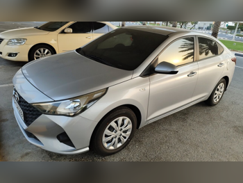 Hyundai  Accent  1.6  2021  Automatic  74,200 Km  4 Cylinder  Front Wheel Drive (FWD)  Sedan  Silver  With Warranty