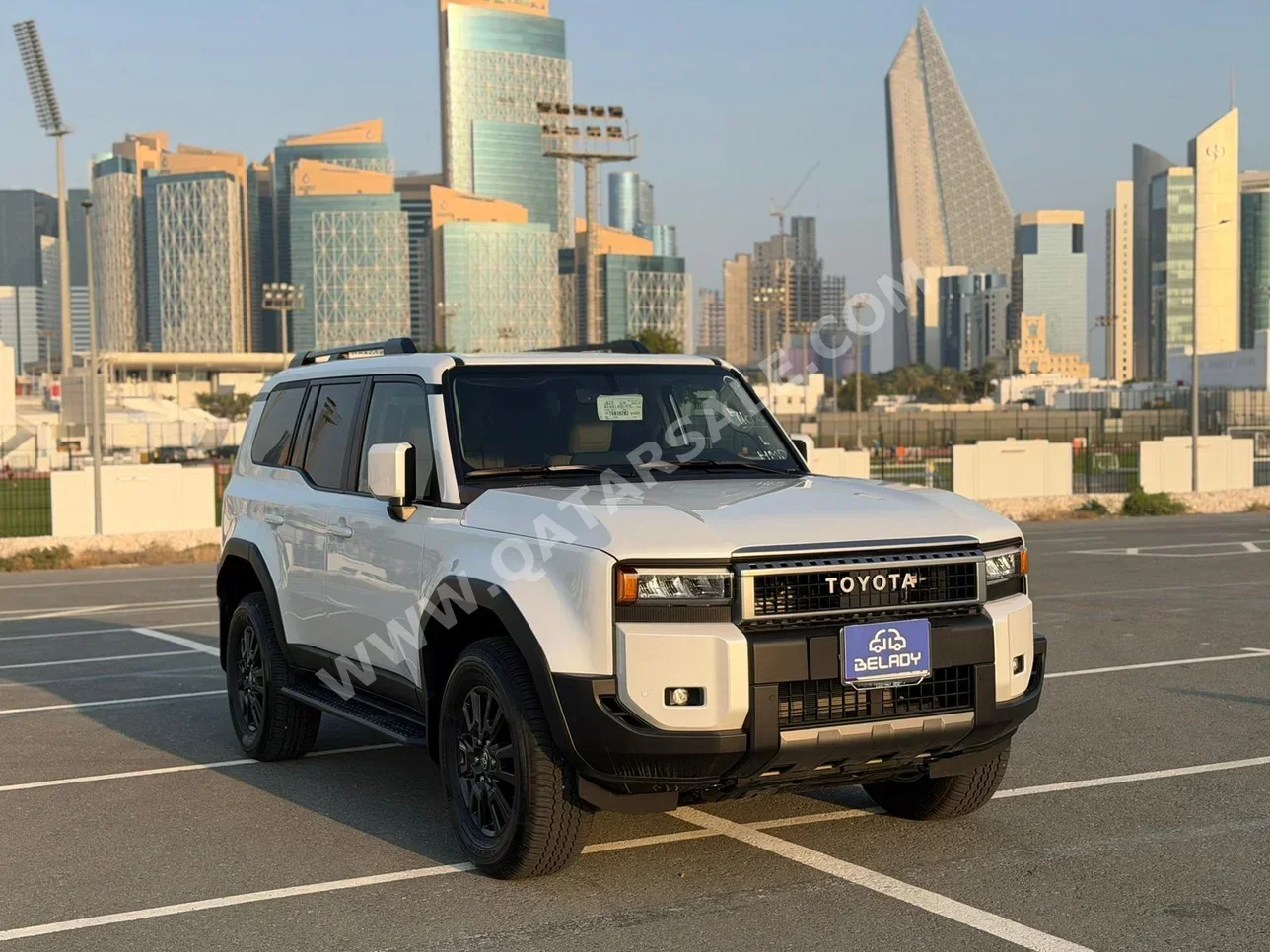 تويوتا  برادو تيربو  إس يو في 4 في 4  أبيض  2026