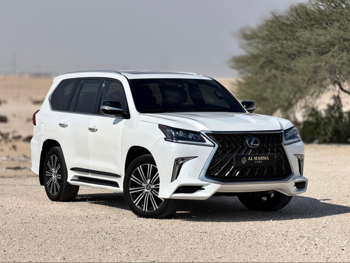 Lexus  LX  570 S  2018  Automatic  169,000 Km  8 Cylinder  Four Wheel Drive (4WD)  SUV  White