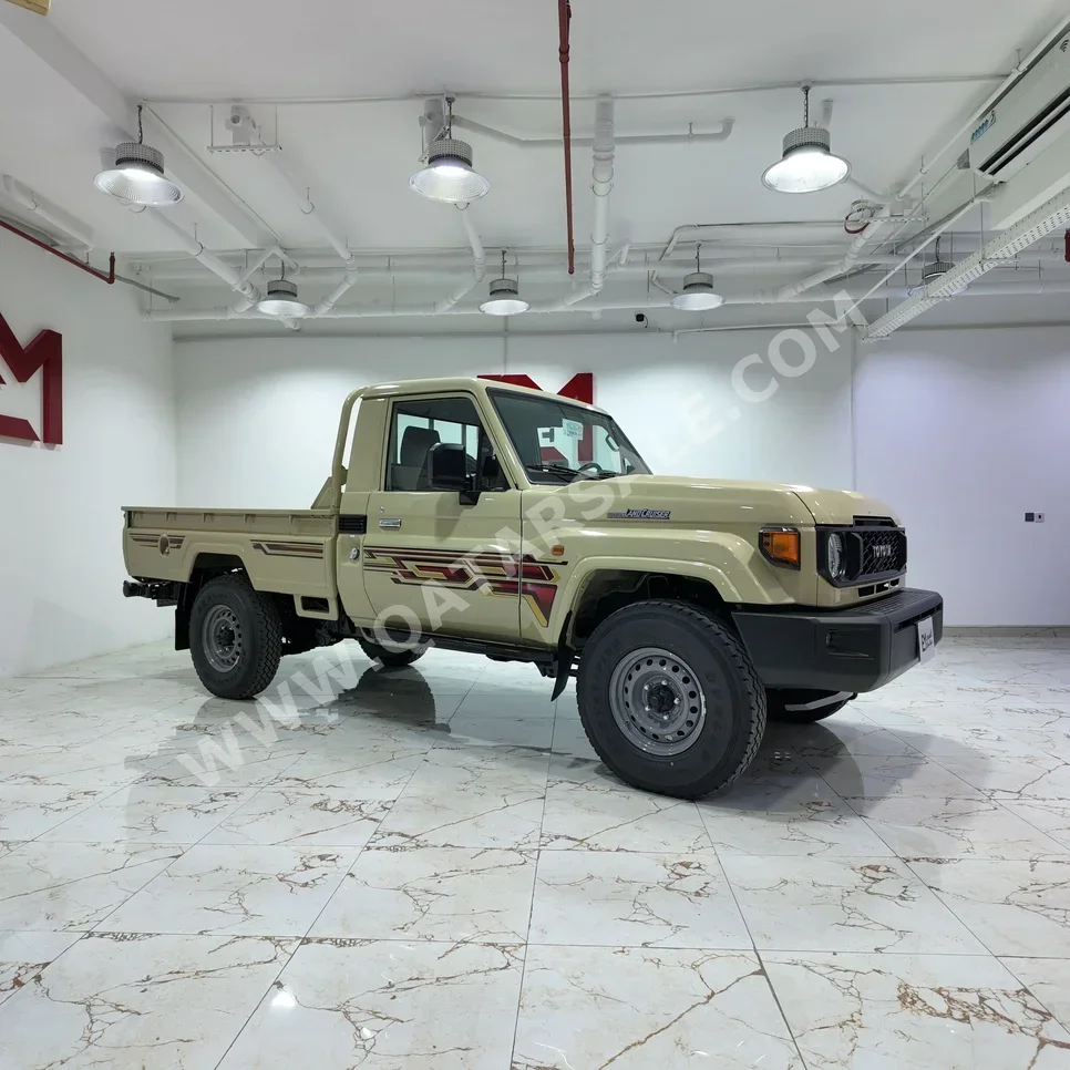 Toyota  Land Cruiser  LX  2025  Automatic  0 Km  6 Cylinder  Four Wheel Drive (4WD)  Pick Up  Beige  With Warranty