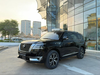 Nissan  Patrol  Platinum  2024  Automatic  42,000 Km  8 Cylinder  Four Wheel Drive (4WD)  SUV  Black  With Warranty