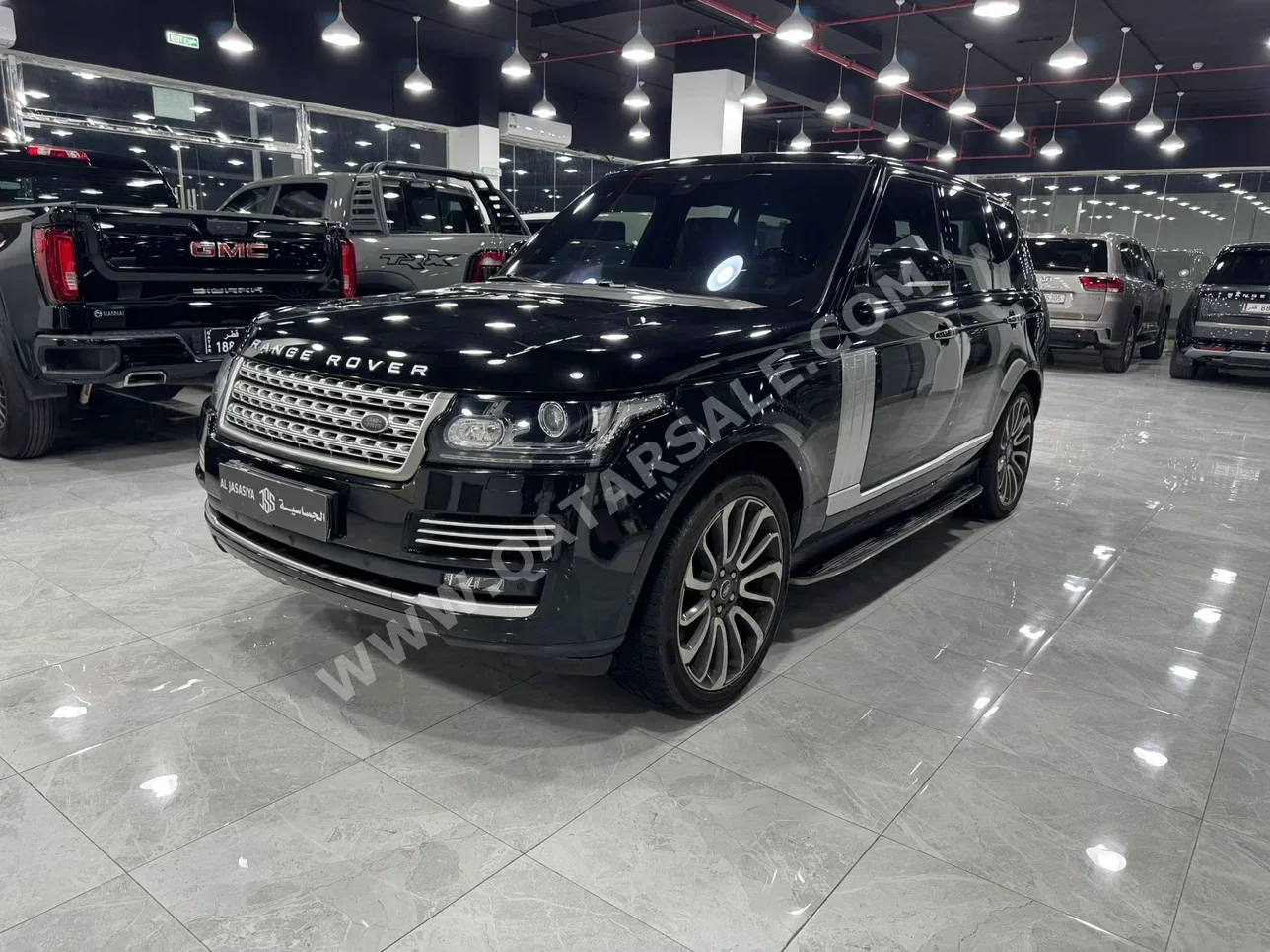 لاند روفر رنج روفر فوج اس اي 2017 اوتوماتيك 169,000 كم 8 سلندر دفع رباعي اس يو في أسود