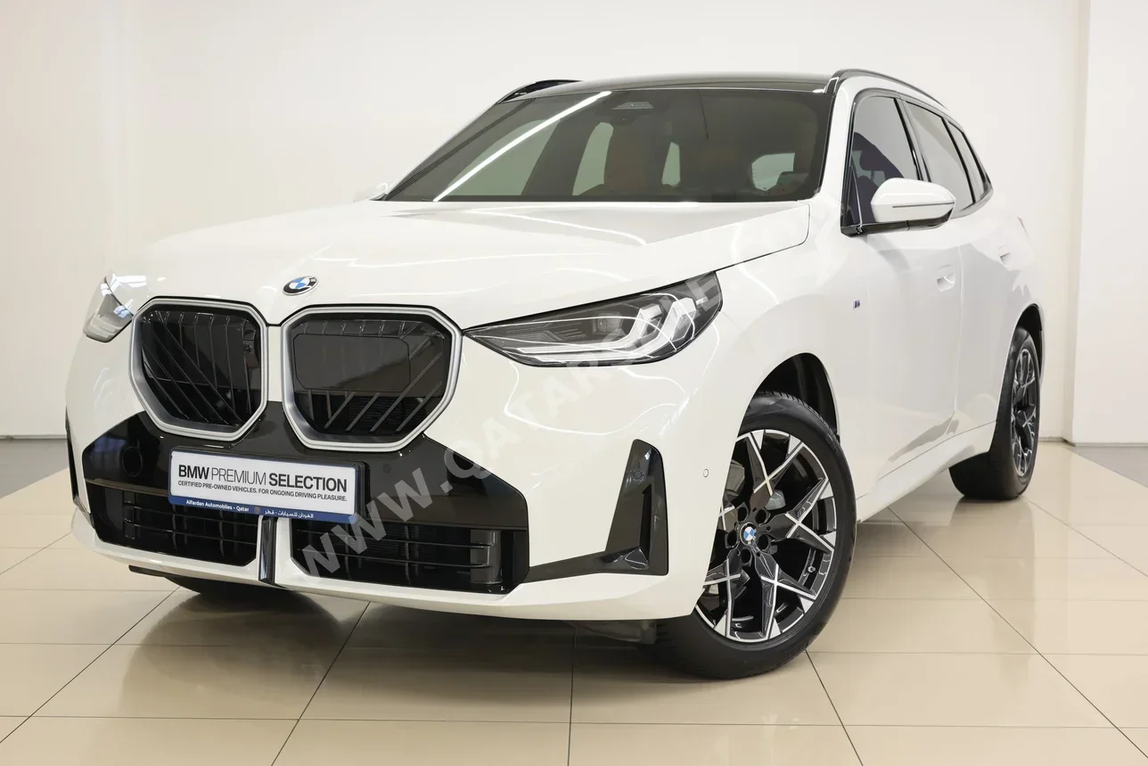 بي ام دبليو  الفئة - اكس  اكس 3  2025  اوتوماتيك  11,000 كم  4 سلندر  دفع رباعي  اس يو في  أبيض  تحت الضمان
