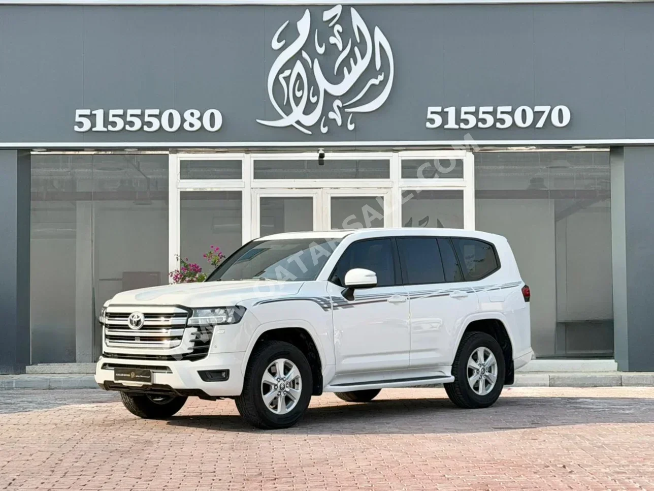 Toyota  Land Cruiser  GXR Twin Turbo  2022  Automatic  88,000 Km  6 Cylinder  Four Wheel Drive (4WD)  SUV  White