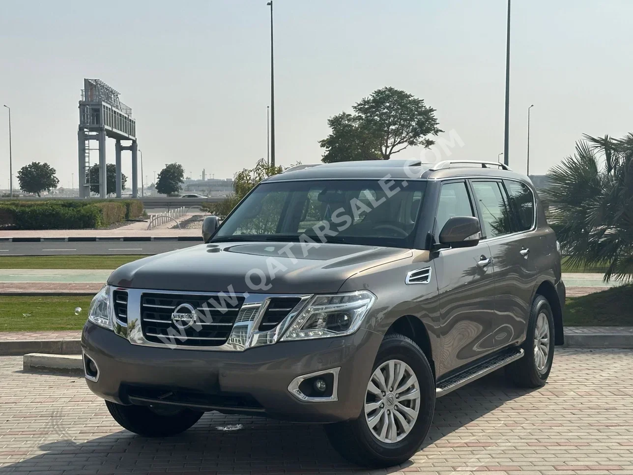 نيسان باترول اس اي 2015 اوتوماتيك 290,000 كم 8 سلندر دفع رباعي اس يو في رمادي