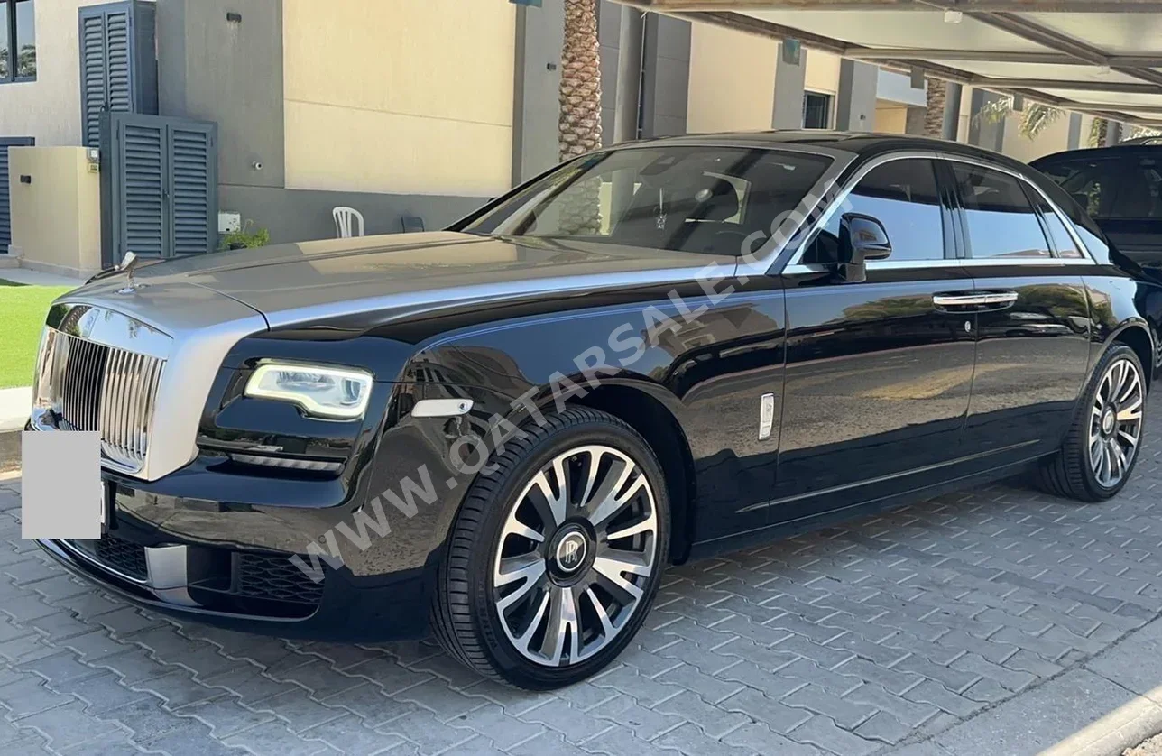 Rolls-Royce  Ghost  2018  Automatic  74,000 Km  12 Cylinder  All Wheel Drive (AWD)  Sedan  Black