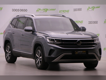 Volkswagen  Teramont  2022  Automatic  32,000 Km  6 Cylinder  Four Wheel Drive (4WD)  SUV  Gray