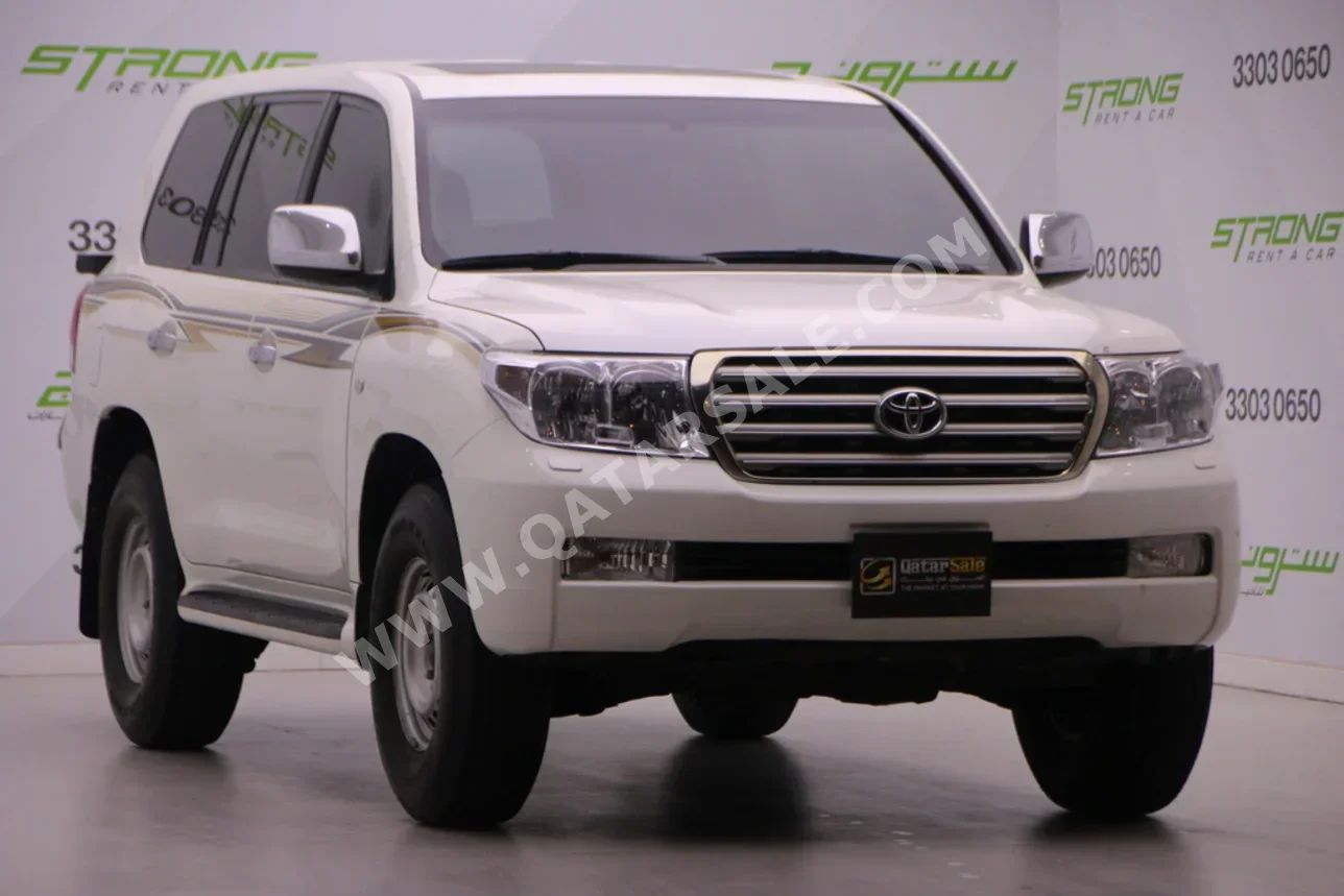 تويوتا  لاند كروزر  في اكس ار  2009  اوتوماتيك  400,000 كم  8 سلندر  دفع رباعي  اس يو في  أبيض
