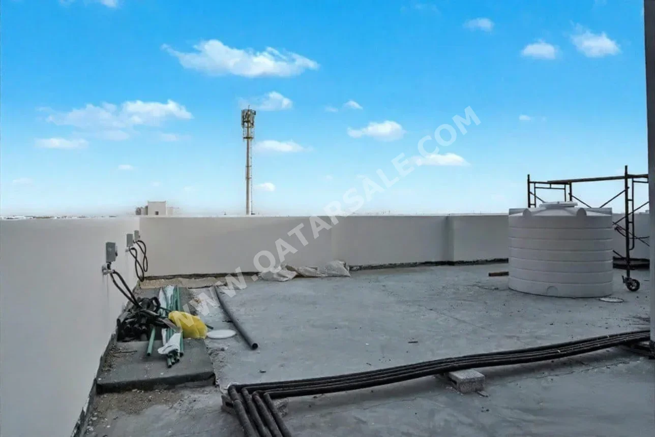 سكن عائلي - غير مفروشة - الظعاين - الخيسة - 7 غرف نوم