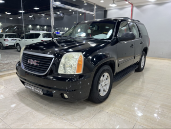GMC  Yukon  SLT  2011  Automatic  292,000 Km  8 Cylinder  Four Wheel Drive (4WD)  SUV  Black