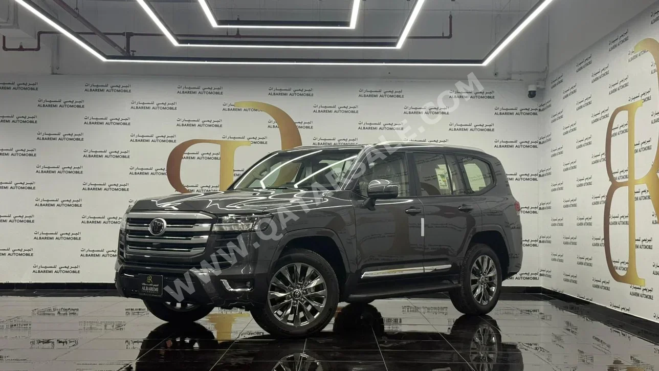 تويوتا  لاند كروزر  جي اكس ار  2026  اوتوماتيك  0 كم  6 سلندر  دفع رباعي  اس يو في  رمادي  تحت الضمان