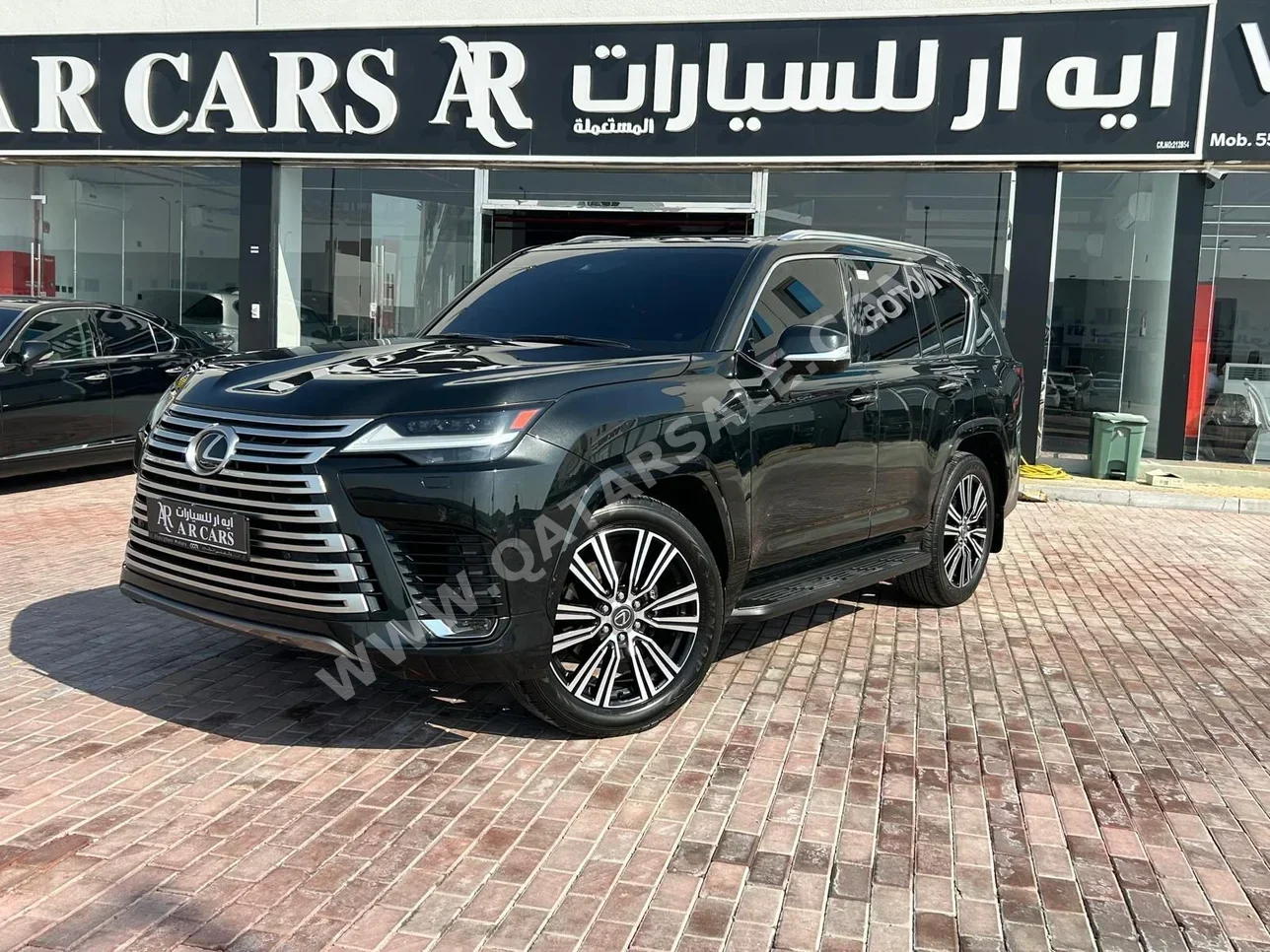 Lexus  LX  600  2024  Automatic  70,000 Km  6 Cylinder  Four Wheel Drive (4WD)  SUV  Black  With Warranty