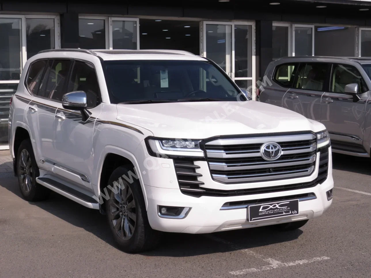 تويوتا لاند كروزر في اكس توين توربو 2023 اوتوماتيك 37,000 كم 6 سلندر دفع رباعي اس يو في أبيض تحت الضمان