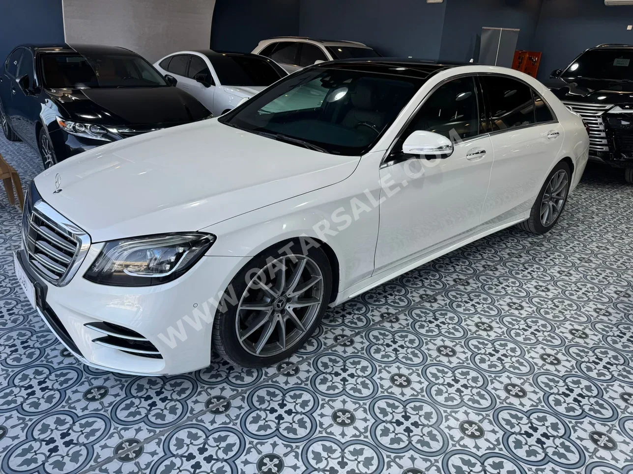 مرسيدس - بنز  اس - كلاس  450  2020  اوتوماتيك  148,000 كم  6 سلندر  دفع خلفي  سيدان  أبيض