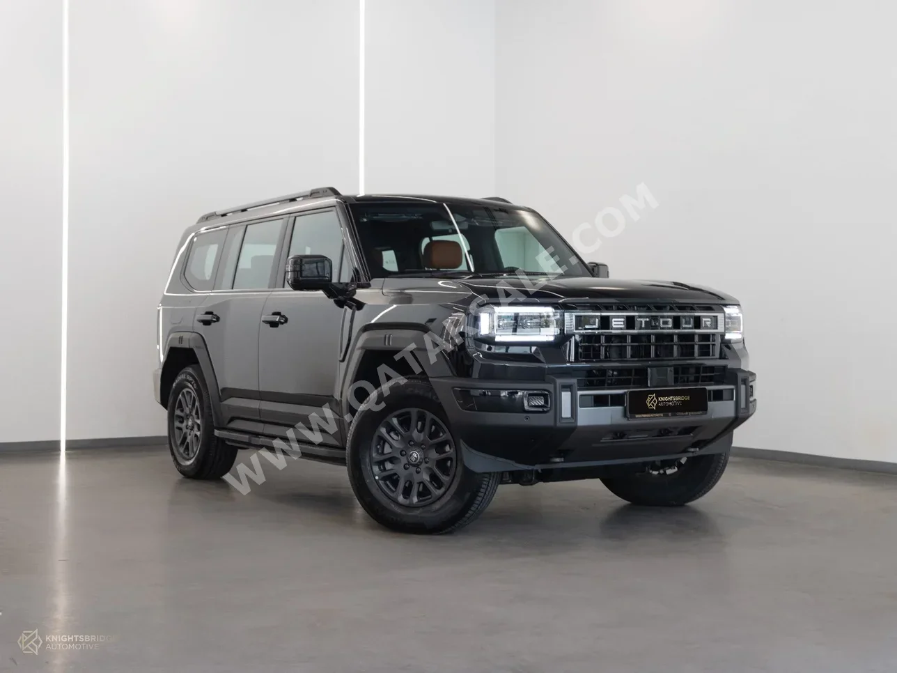 جيتور جي 700 كومفورت 2026 اوتوماتيك 0 كم 4 سلندر دفع رباعي اس يو في أسود تحت الضمان