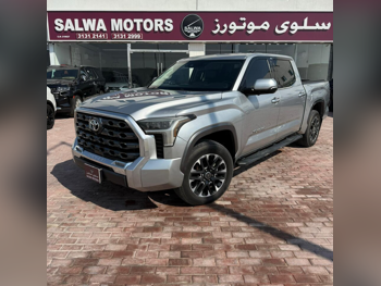 Toyota  Tundra  Limited  2023  Automatic  47,000 Km  8 Cylinder  Four Wheel Drive (4WD)  Pick Up  Gray  With Warranty