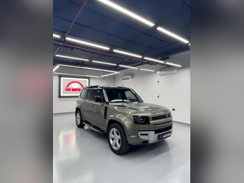 Land Rover  Defender  110 HSE  2020  Automatic  170,000 Km  6 Cylinder  Four Wheel Drive (4WD)  SUV  Forest Green