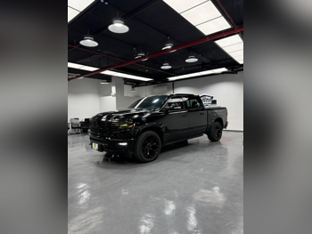 Dodge  Ram  1500  2021  Automatic  143,000 Km  8 Cylinder  Four Wheel Drive (4WD)  Pick Up  Black