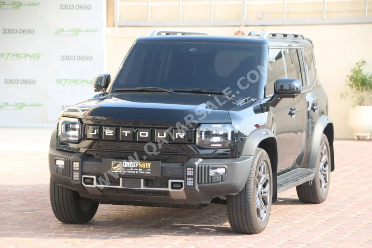 Jetour  T2  I-DM  2025  Automatic  16,000 Km  4 Cylinder  Four Wheel Drive (4WD)  SUV  Black  With Warranty