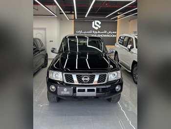 Nissan Patrol Safari 2021 Manual 88,000 Km 6 Cylinder Four Wheel Drive (4WD) SUV Black
